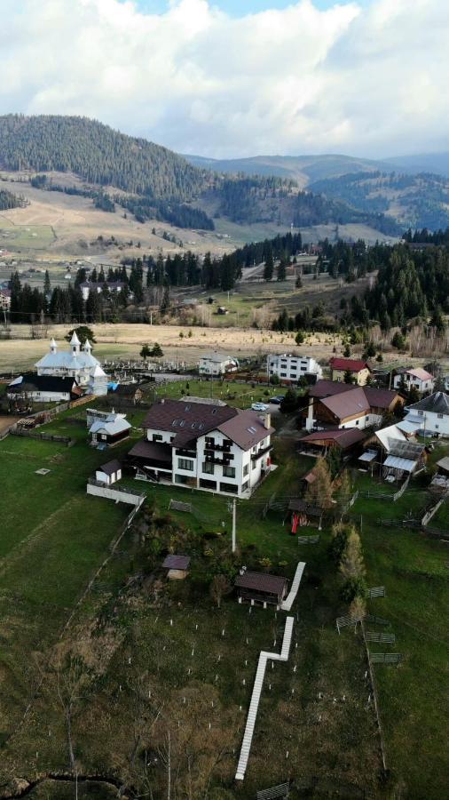 Pensiunea Arinas Vatra Dornei Exteriér fotografie